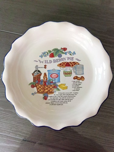 Vintage ceramic wild - wild, berry