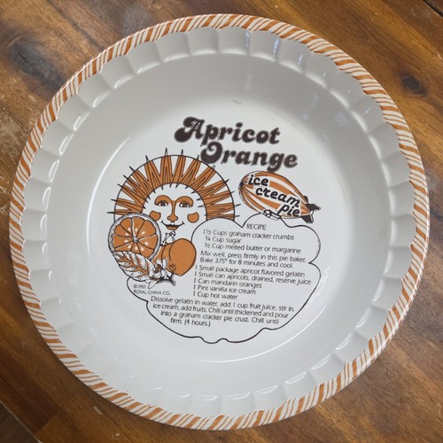 Rare vintage 1983 royal china - rare,