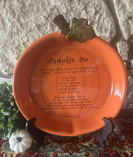 Harvest pumpkin pie plate - pumpkin,